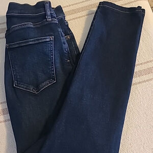 Agolde dark wash skinny jeans"Sophie" sz 28"x25" with 9.5"rise.(#860)